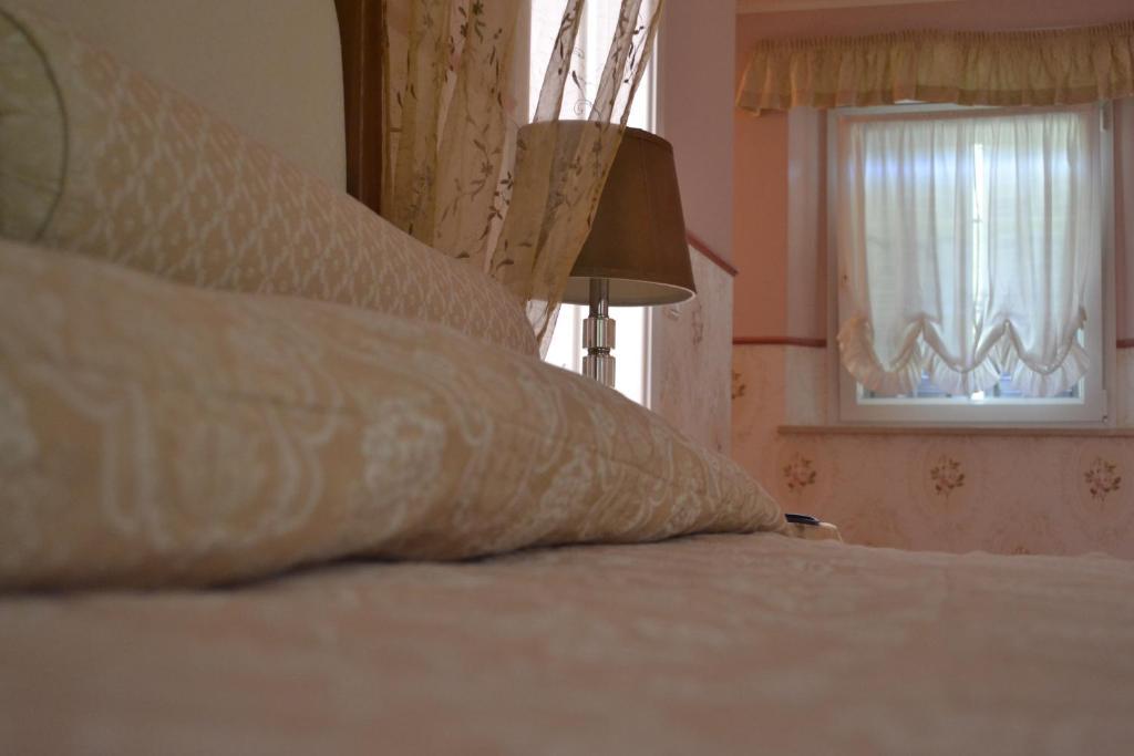 La Tenuta Del Giglio Villa Tavullia Rum bild